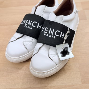 Sneakers Givenchy blanches