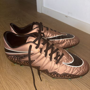Fussballschuh