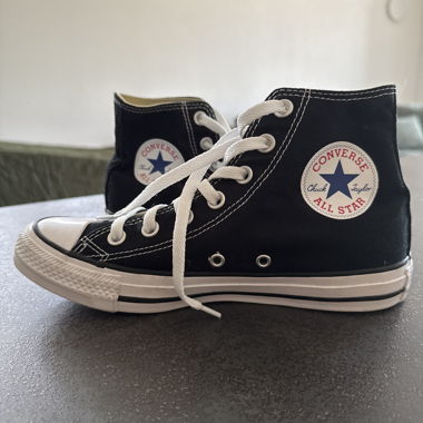 Converse Schwarz 37.5