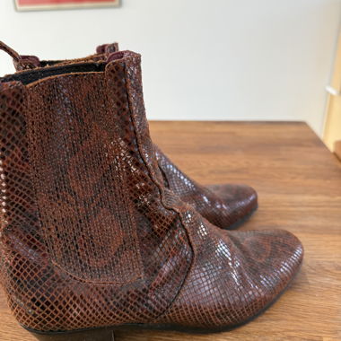 Soeur brown python-effect ankle boots, size 39