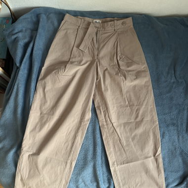 Pantalon beige pour femme à taille haute