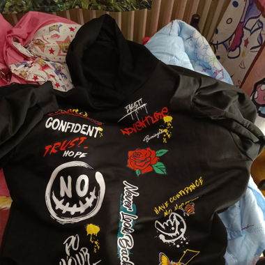 Sweat Shirt New