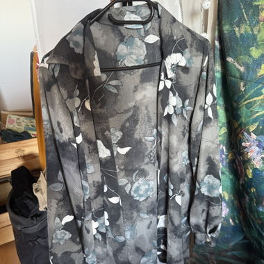 Grey flowery ample shirt 