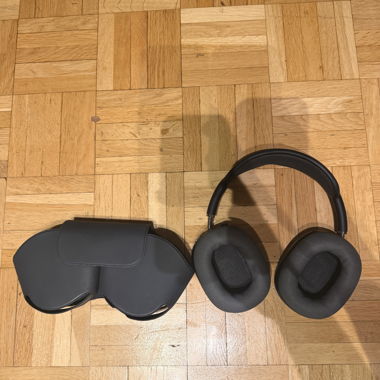 Apple AirPods Max 2