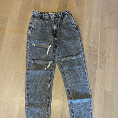 Schwarz/ Graue Jeans