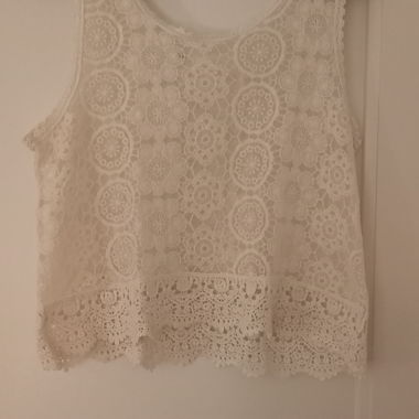 Top en dentelle