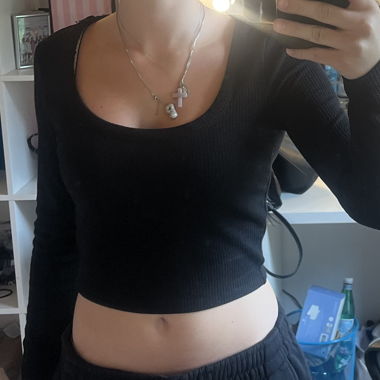 haut noir 