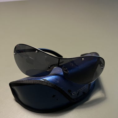 2YK Oliver by Valentino Sunglasses