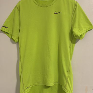 T-shirt Nike Dri-FIT fluo