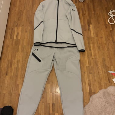 Under Armour set