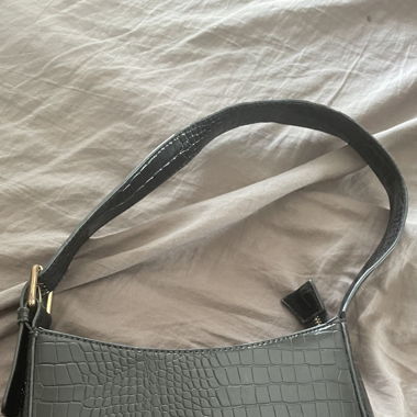 Schwarze Handtasche