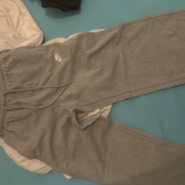 Tuta jogging Nike grigia