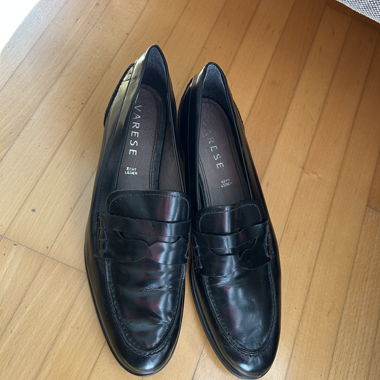 Schwarze Loafers Leder - wie neu!