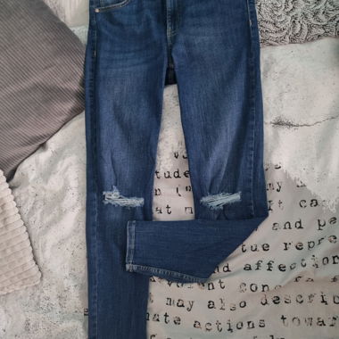 Push Up Jeans