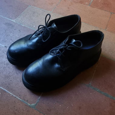 Chaussures Vagabond compensées – modèle Derby noir