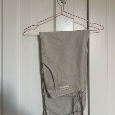 Set in lino beige