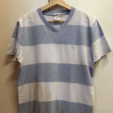 T-shirt Abercrombie et Fitch