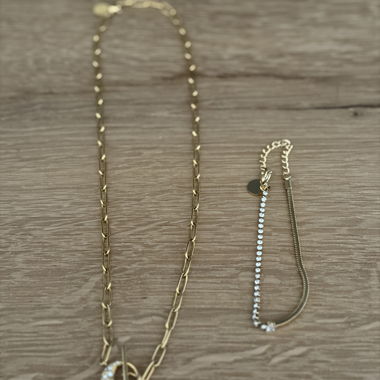 Nouveau ! Ensemble de bijoux dorés assorti