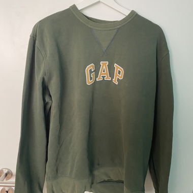 Grüner Gap Pullover