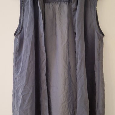 H&M Grey Sleeveless Blouse