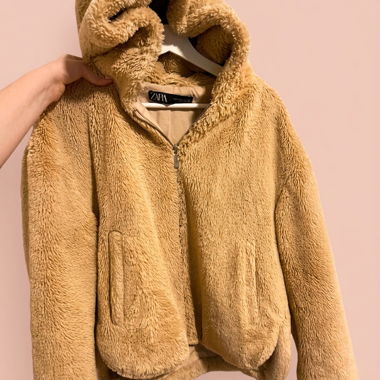 Felpa teddy con cappuccio Zara