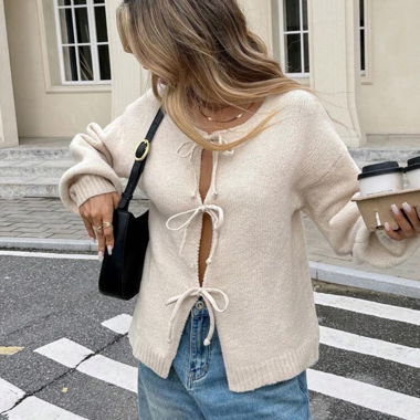 Knitted sweater/ Cardigan