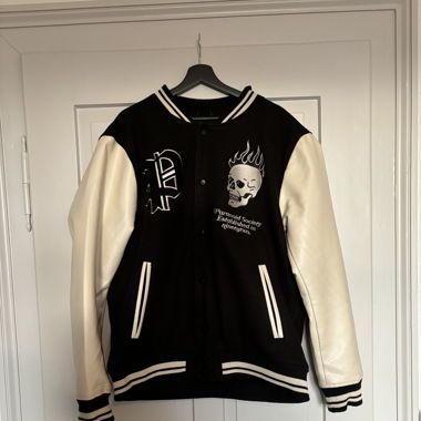 College Jacke