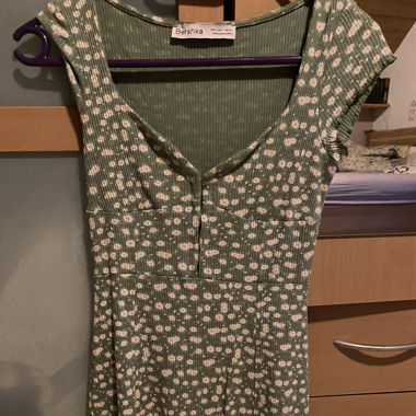 Blumenkleid Bershka grün