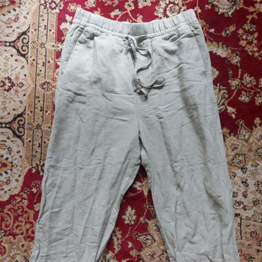 Luftigen Hosen