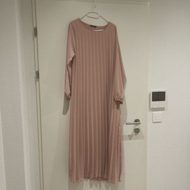 rosa Kleid S/M