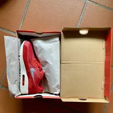 Nike Air Max 90 Essential