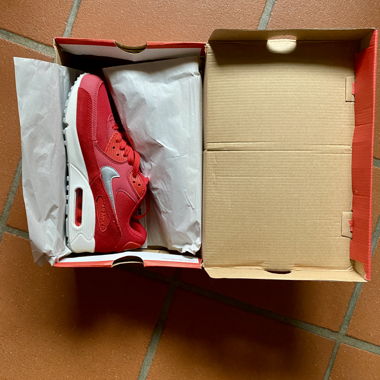 Nike Air Max 90 Essential