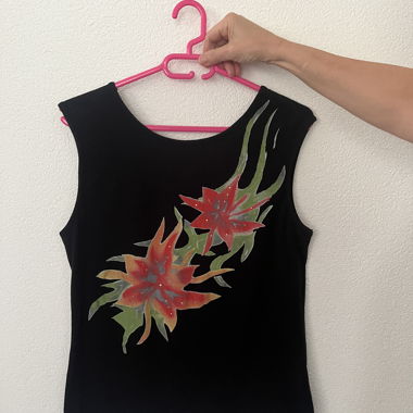 Sleeveless Floral Top