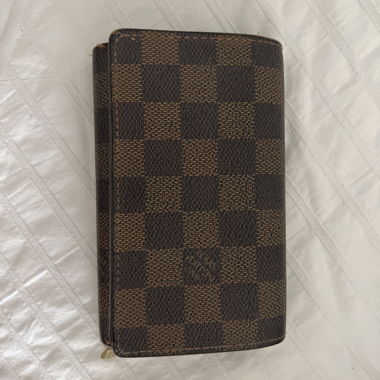 LV Wallet