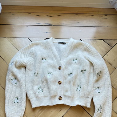 Cardigan mit Blumen