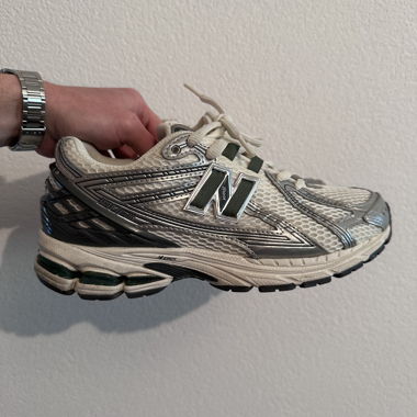 New balance 1906r
