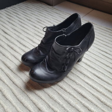 Talons fermés 