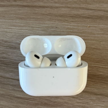 Apple AirPods Pro 2