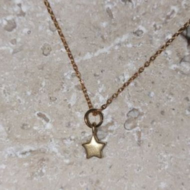 Collier Filigrane avec Pendentif Étoile