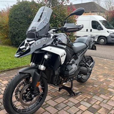 BMW R1300 GS triple black asa