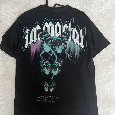 Schwarzes Graphic T-Shirt