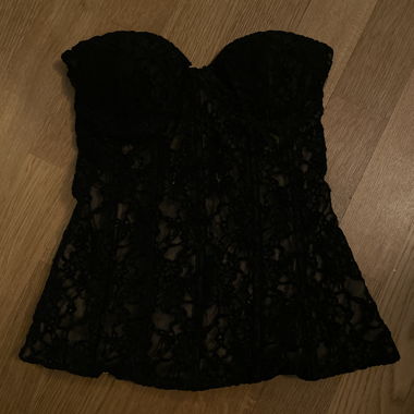 Black Lace Strapless Top