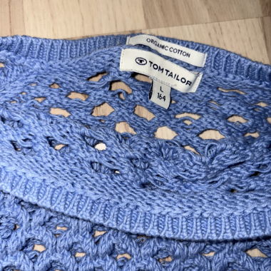 Pull à trous