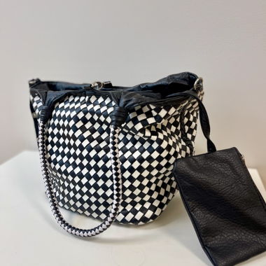 borsa a spalla alla moda