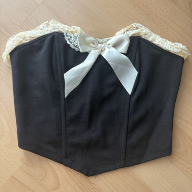 Top corsetto in pizzo