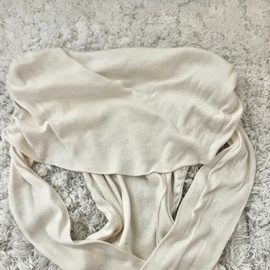 Off shoulder long sleeve top