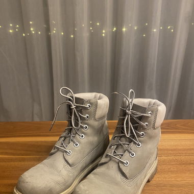 Graue Timberland Winterschuhe (38.5)