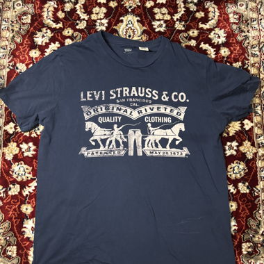 Levi’s T-Shirt in Dark Blue