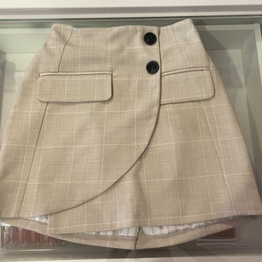 Gonna-Short beige Bershka