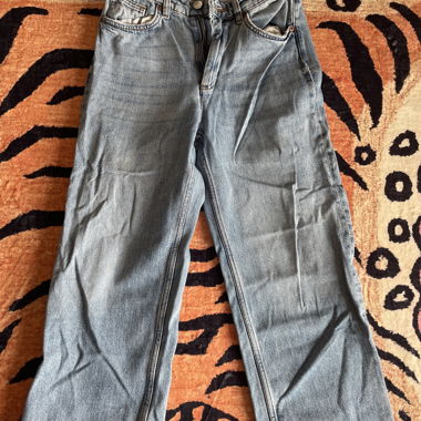 MONKI Loose Jeans blau mid/low waist